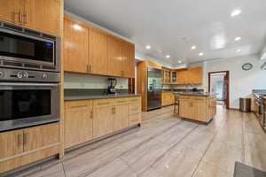 N Las Palmas Ave-S1708-023.jpg