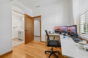 N Las Palmas Ave-S1708-033.jpg