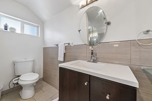 N Las Palmas Ave-S1708-049.jpg