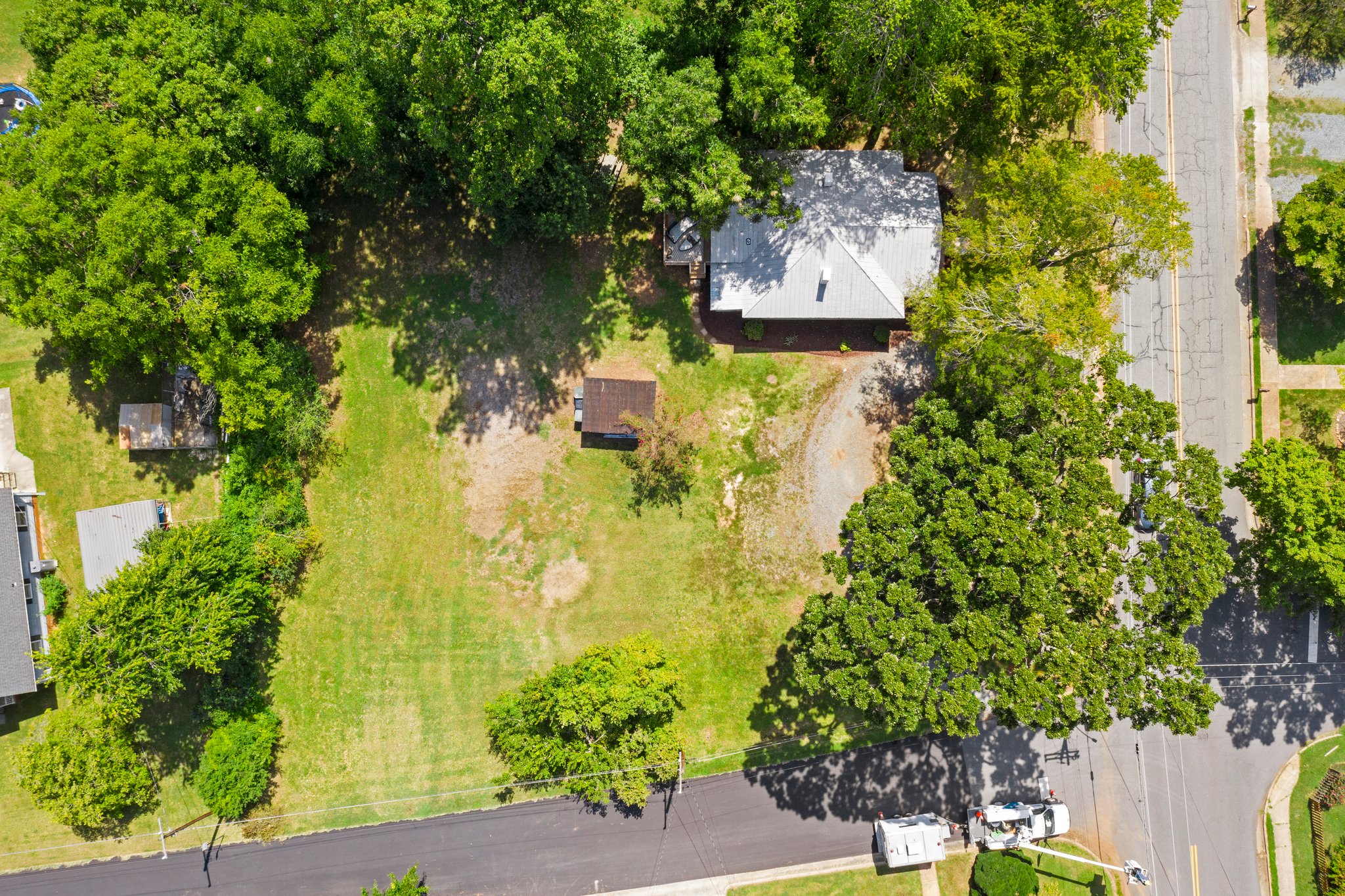 603 Springwood Ave, Gibsonville, NC 27249