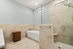 Guest Bathroom 2 - 1 of 2