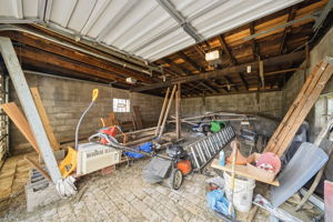  Photo 34