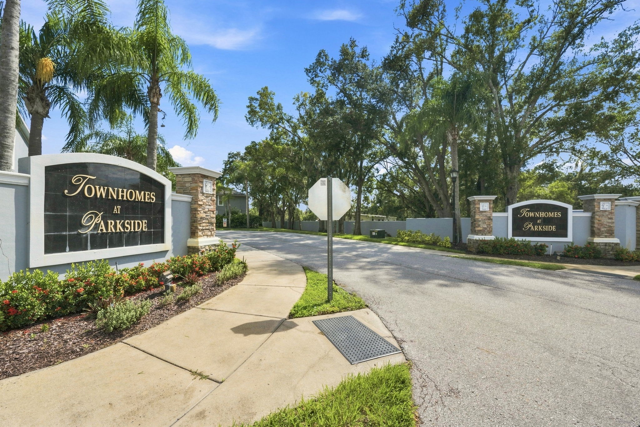 16-Townhomes at Parkside