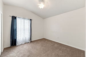 Upper Level Bedroom3