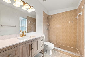 Upper Level Primary Bathroom