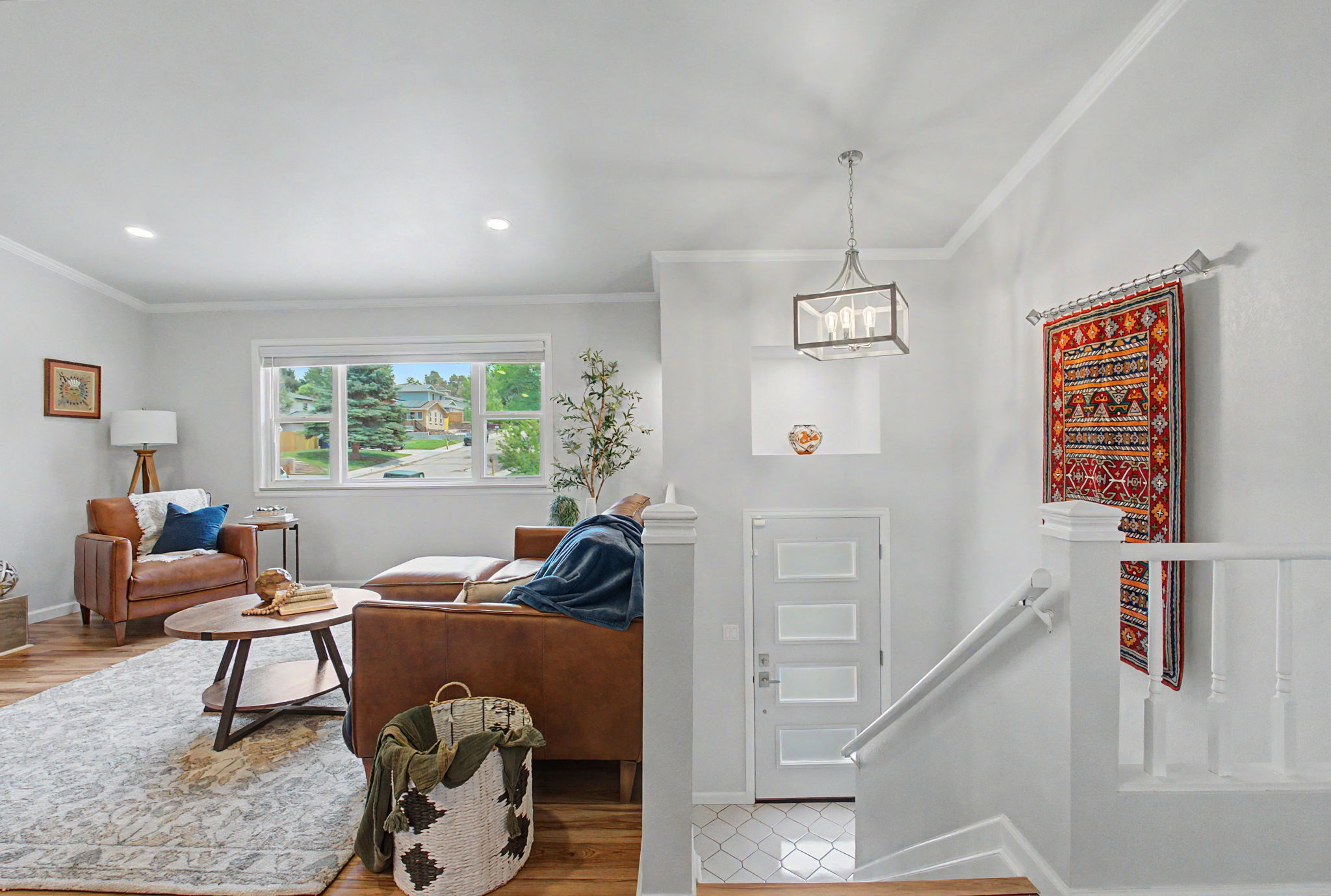 Front Door / Access To Living Room