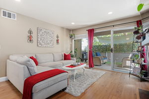 03-Living Room