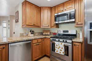 11-Kitchen