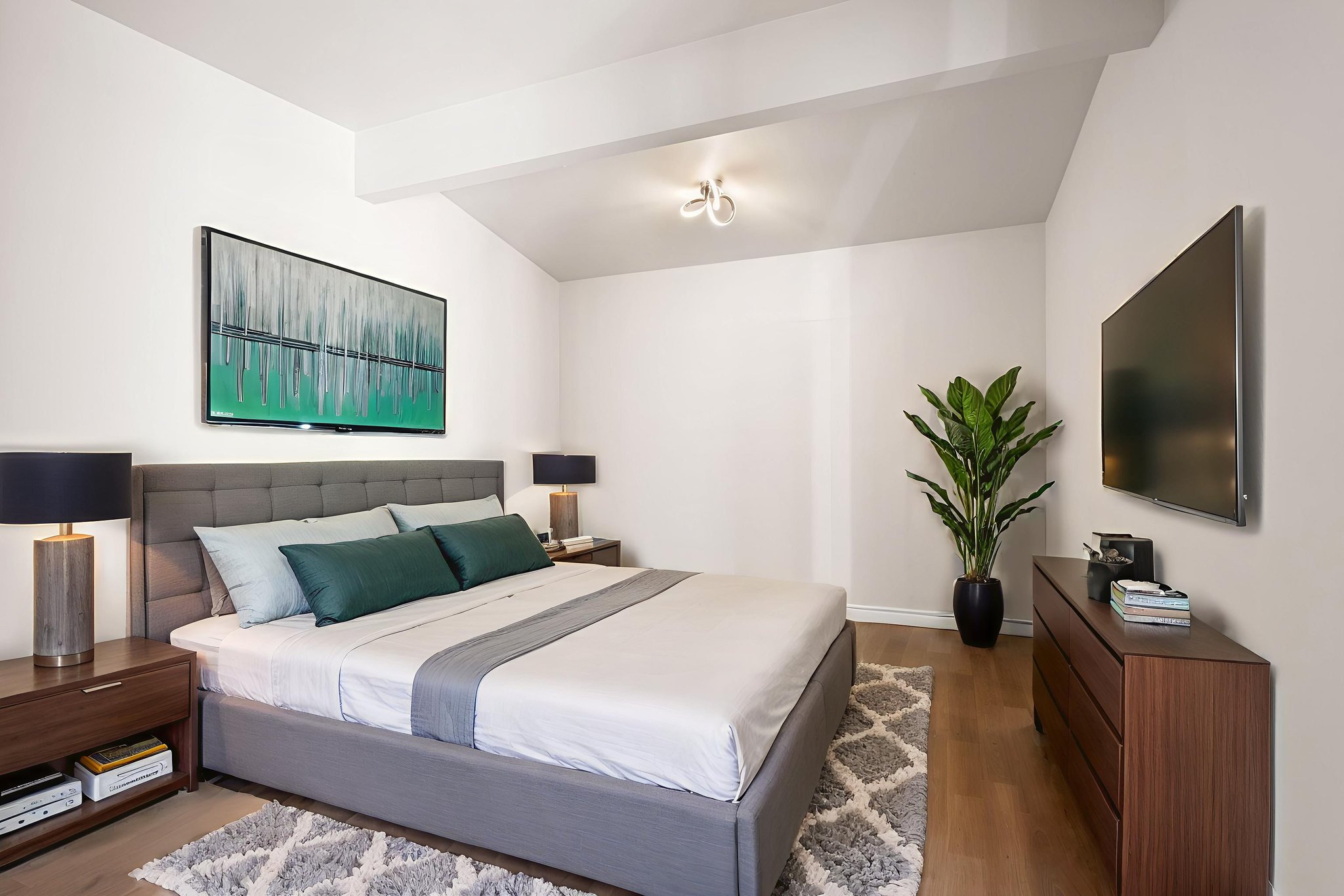 untitled (72 of 81) virtually staged.jpeg