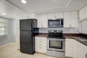  113th St Apt 212 -009