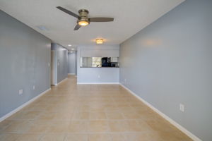  113th St Apt 212 -018