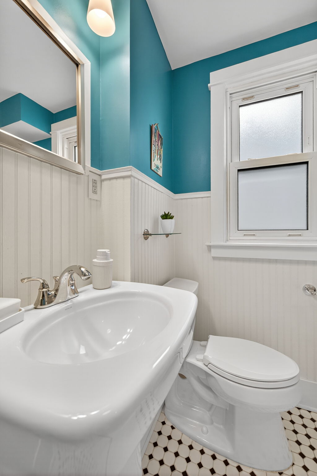 It has a sizable floor plan and a lot of additional storage, as well.
