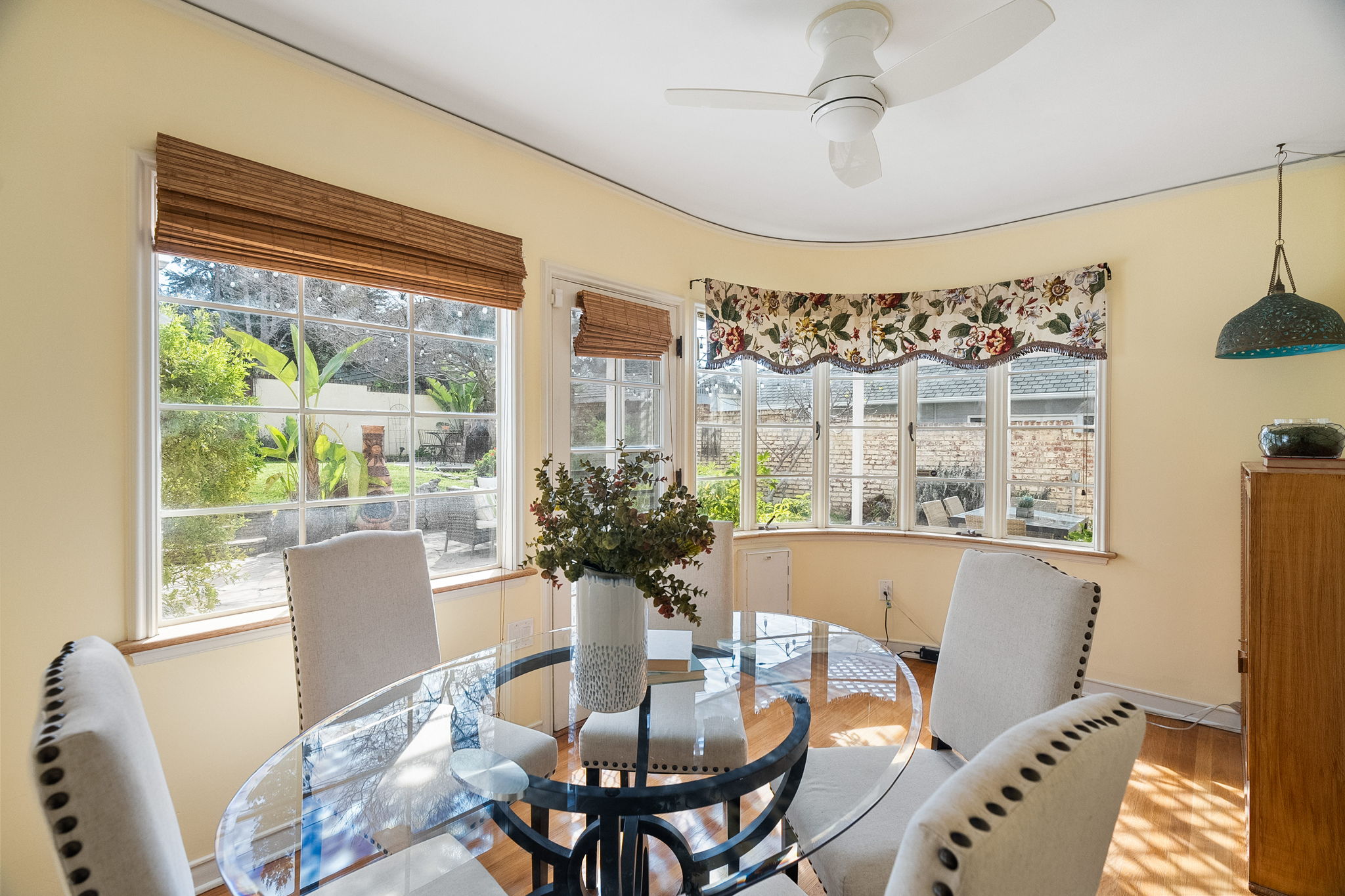6036 Friends Avenue-23