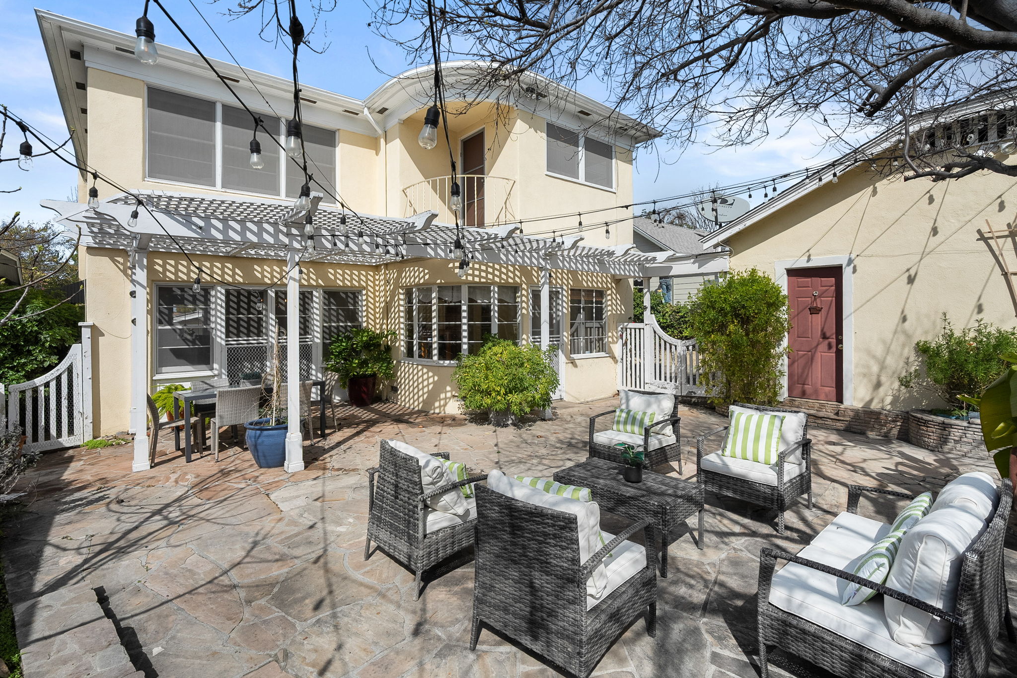 6036 Friends Avenue-55