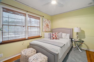 6036 Friends Avenue-32