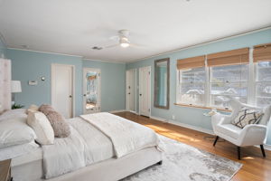 6036 Friends Avenue-38