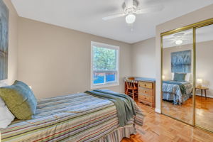  Photo 35