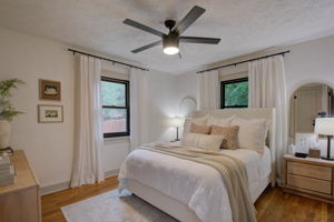  Photo 23