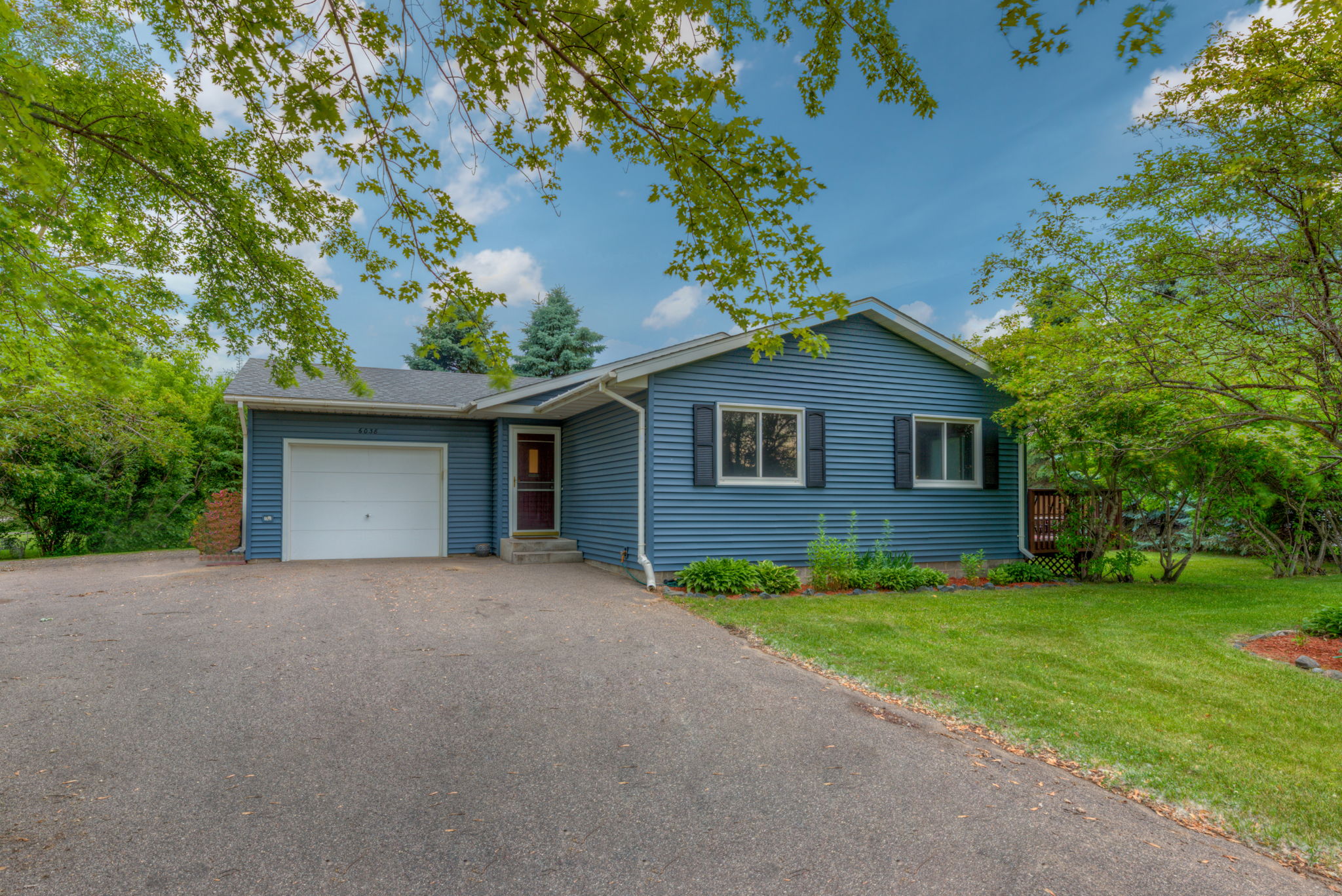  6038 Red Fox Run, North Branch, MN 55056, US