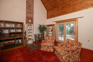14-Family Room