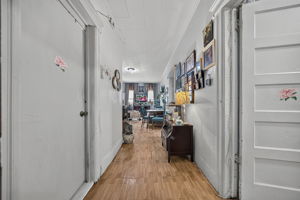 Apt1