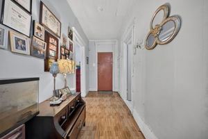 Apt1