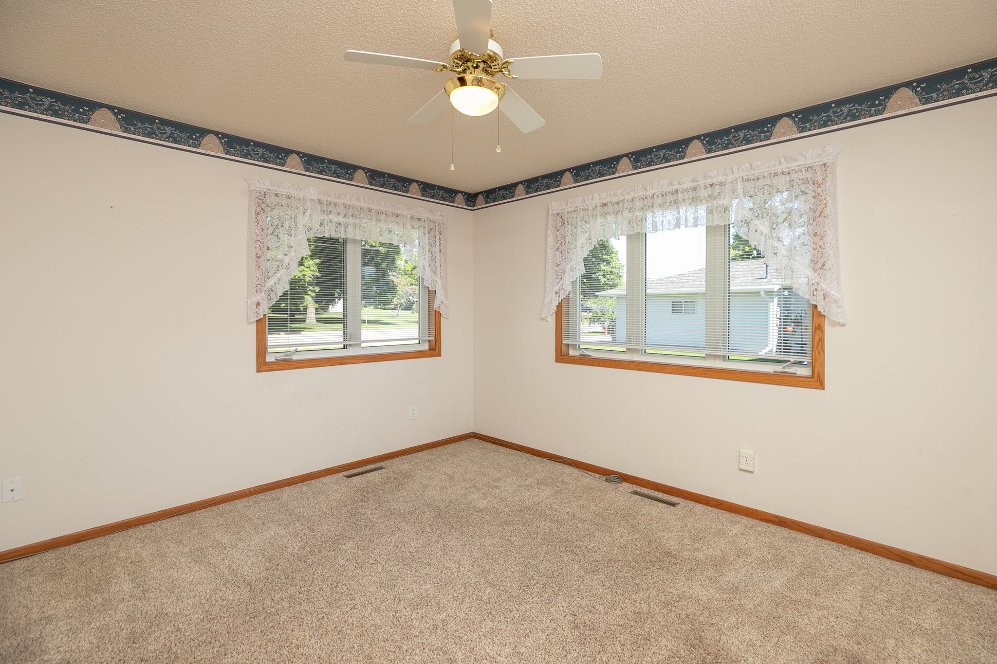 15-Sun Room