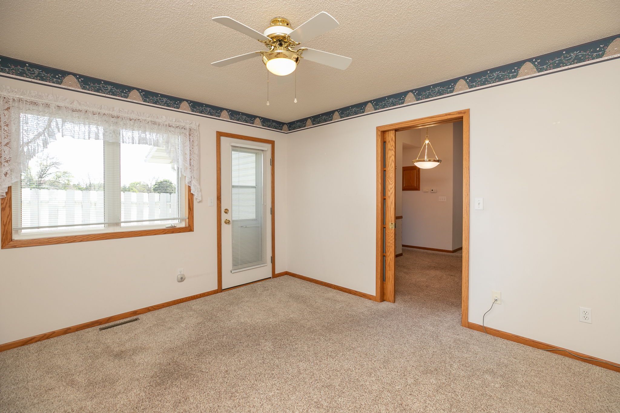 17-Sun Room