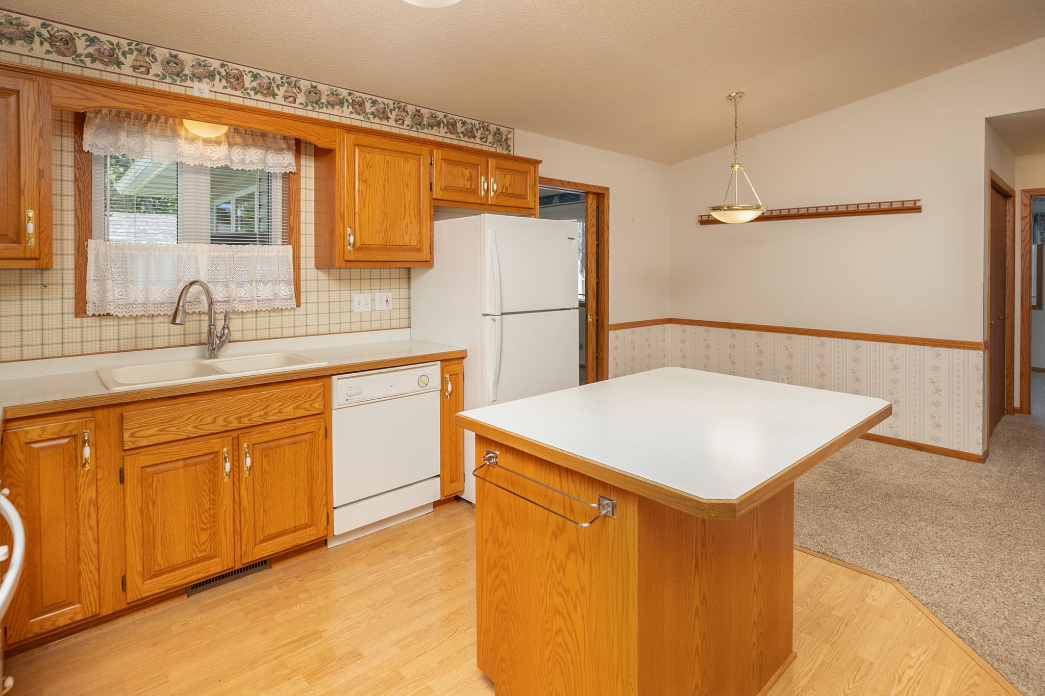 13-Kitchen