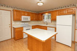 11-Kitchen