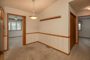 08-Dining Room