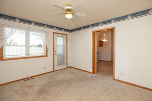17-Sun Room