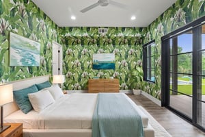 DSC02084 virtually staged.jpeg