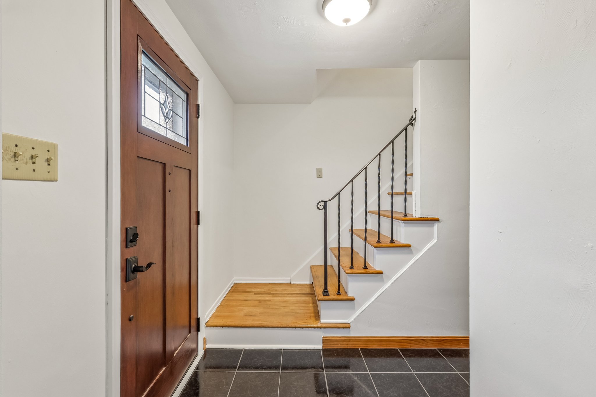 Calvert Ave-S0105-012.jpg