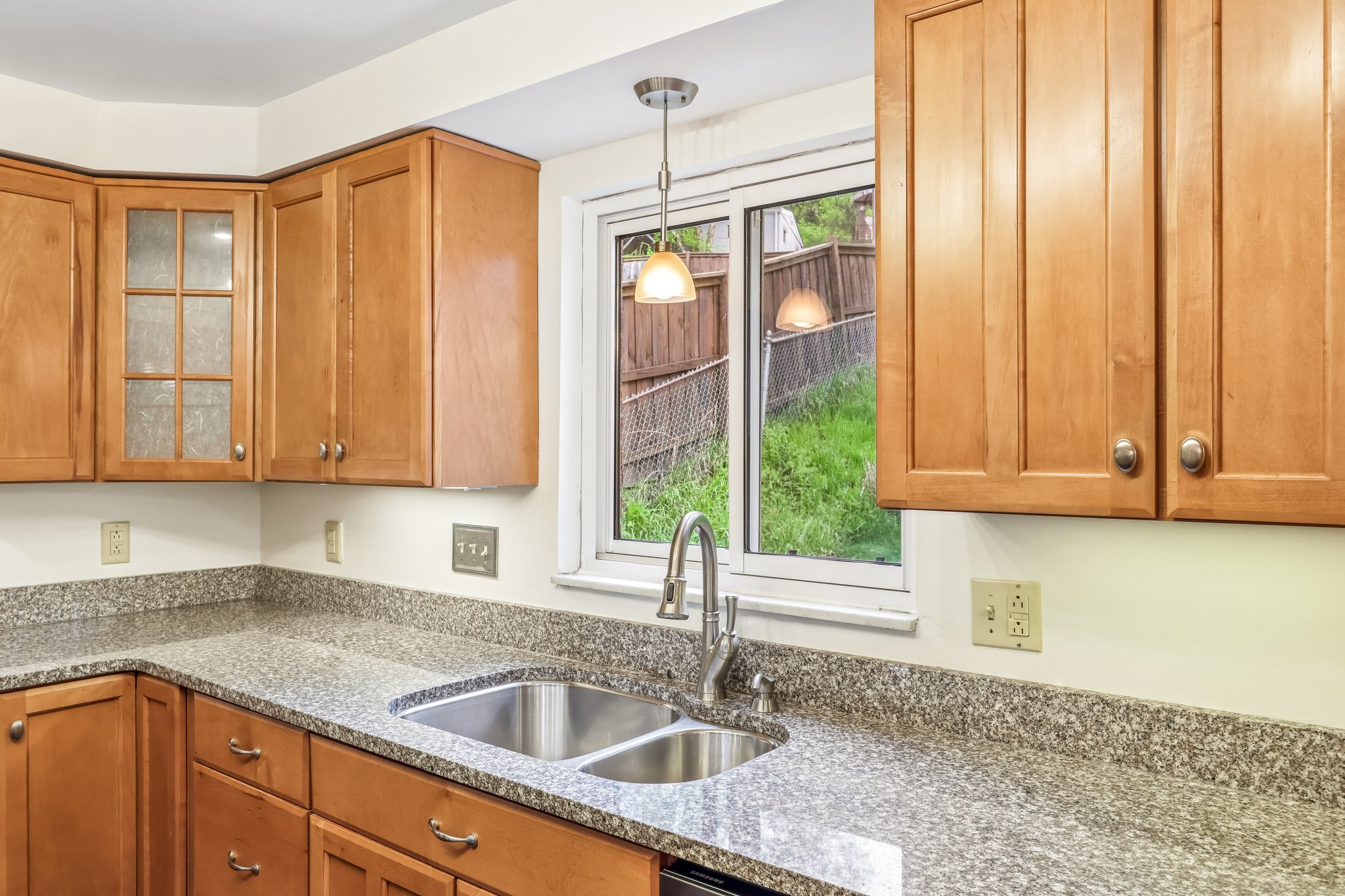 Calvert Ave-S0105-027.jpg