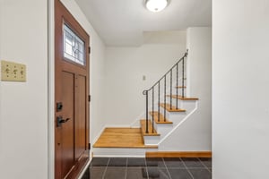 Calvert Ave-S0105-012.jpg