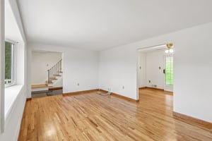 Calvert Ave-S0105-017.jpg