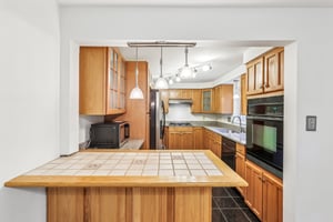 Calvert Ave-S0105-023.jpg