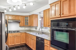 Calvert Ave-S0105-024.jpg