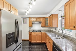 Calvert Ave-S0105-025.jpg