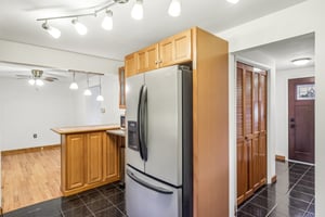 Calvert Ave-S0105-031.jpg