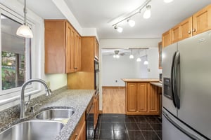 Calvert Ave-S0105-032.jpg