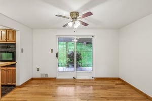 Calvert Ave-S0105-035.jpg