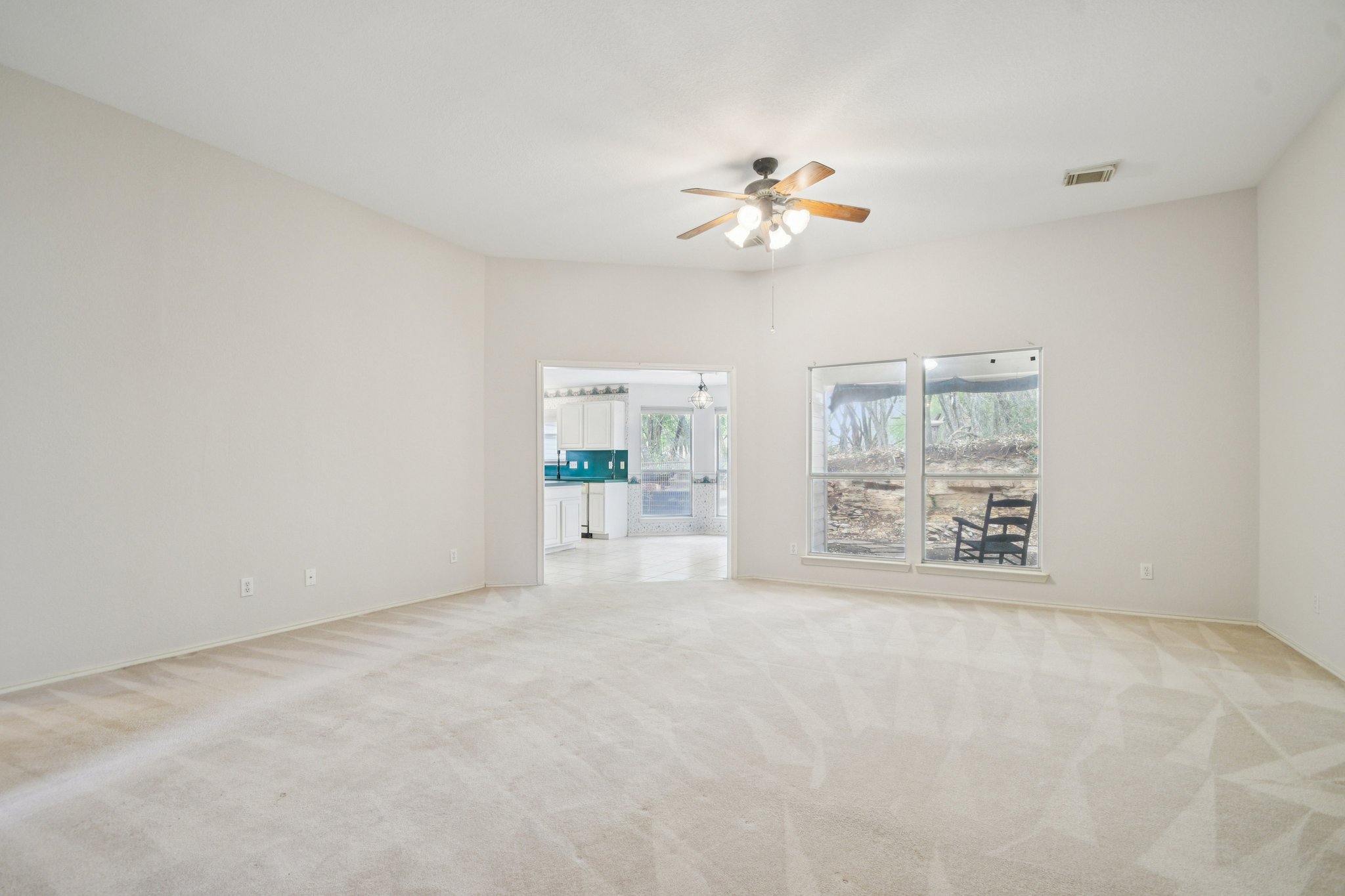 Clyde Ct-S0304-008.jpg