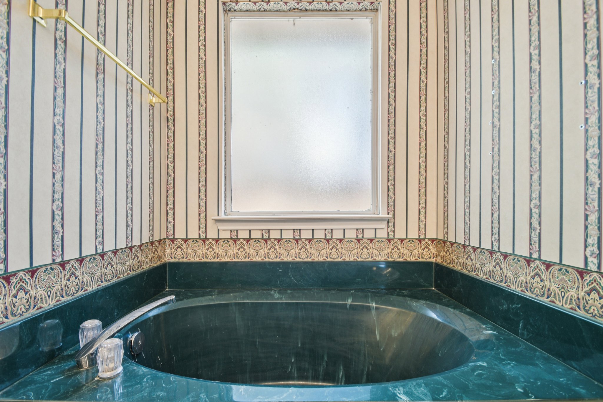 Clyde Ct-S0304-026.jpg