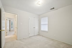 Clyde Ct-S0304-020.jpg