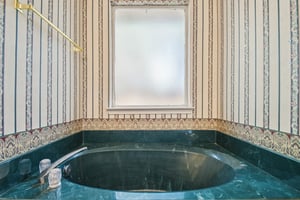 Clyde Ct-S0304-026.jpg