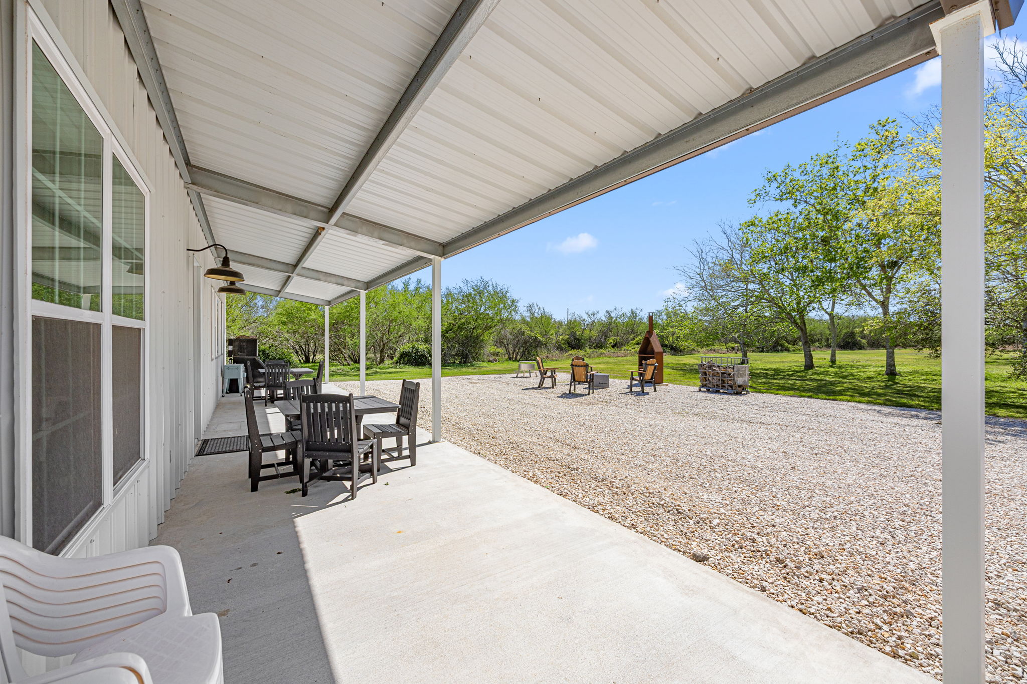 604 Co Rd 475, El Campo, TX 77437 | Studio Vos, Inc.