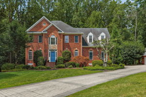 02-Exterior Front