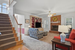 09-Family Room